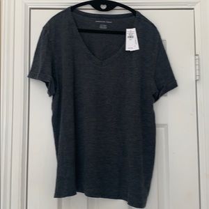 American Eagle tee